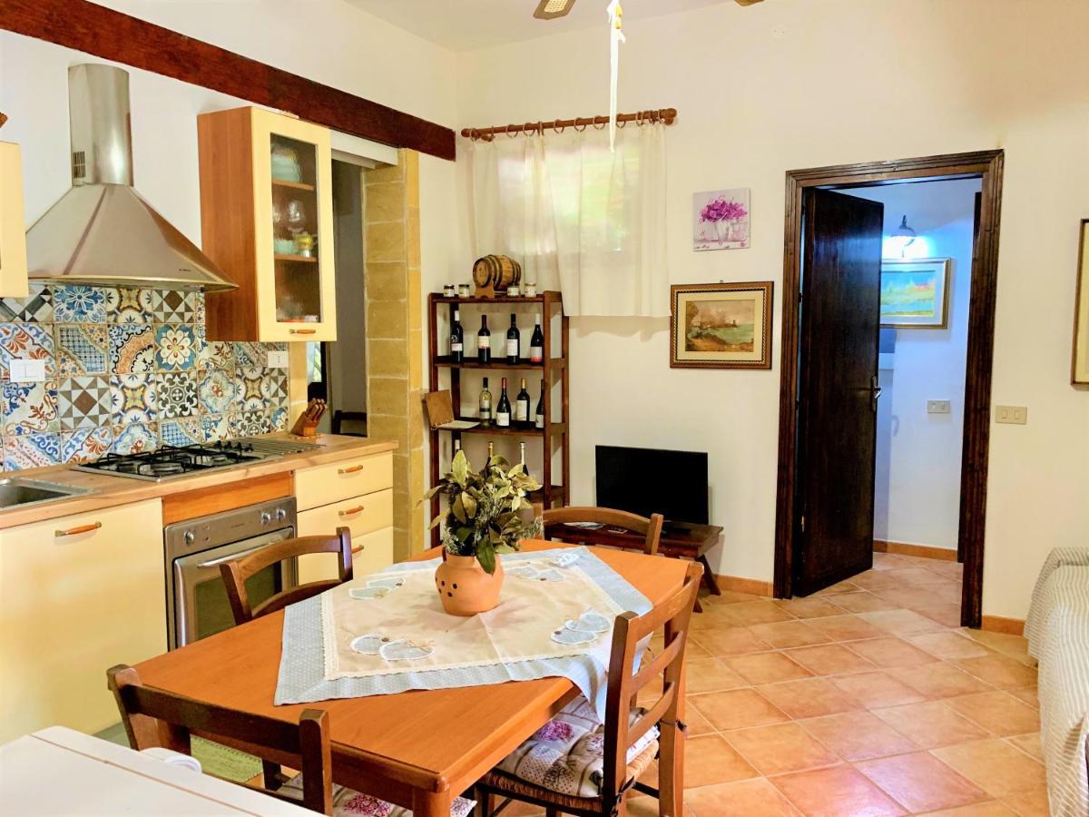Villa Siciliana Con Piscina "Dal Picciotto" Marsala Exterior photo