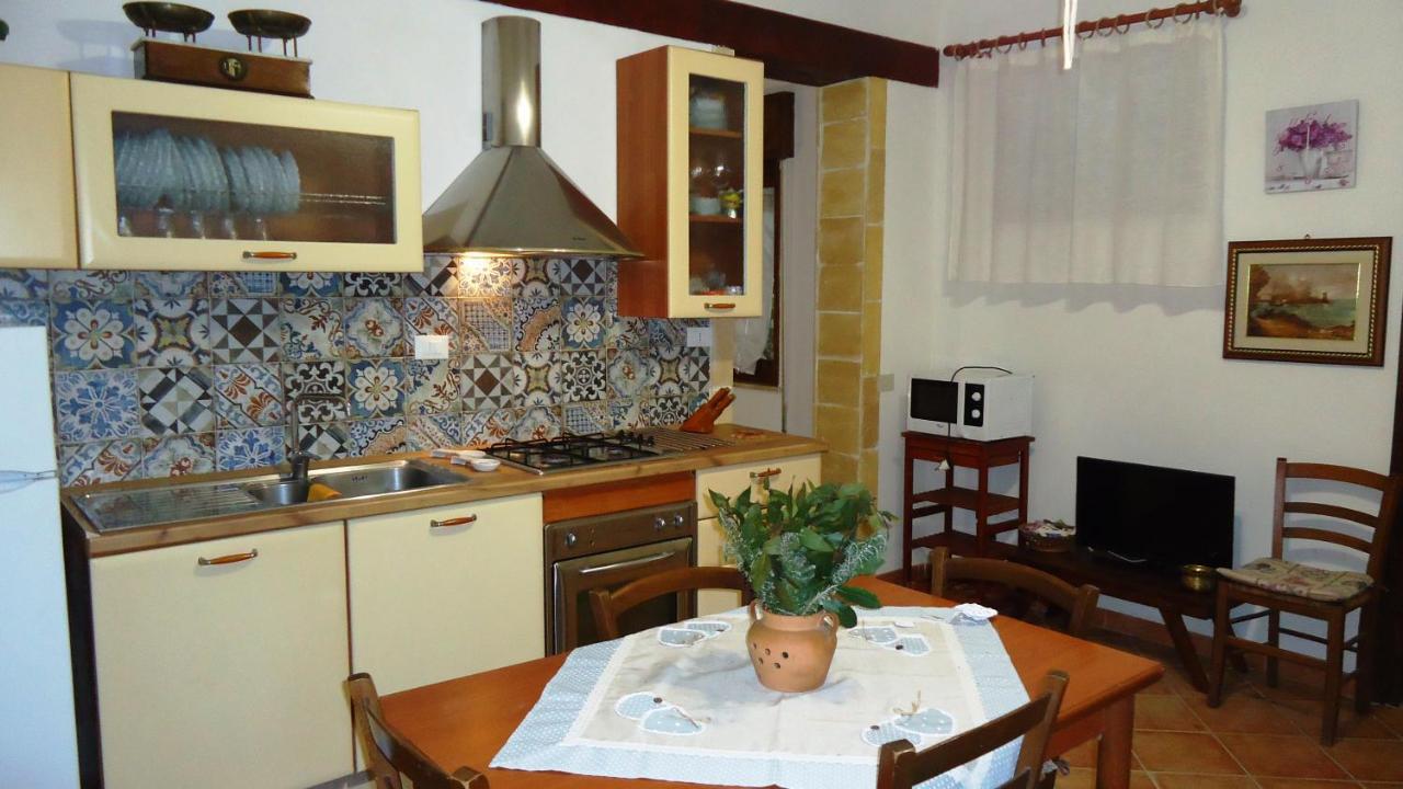 Villa Siciliana Con Piscina "Dal Picciotto" Marsala Exterior photo